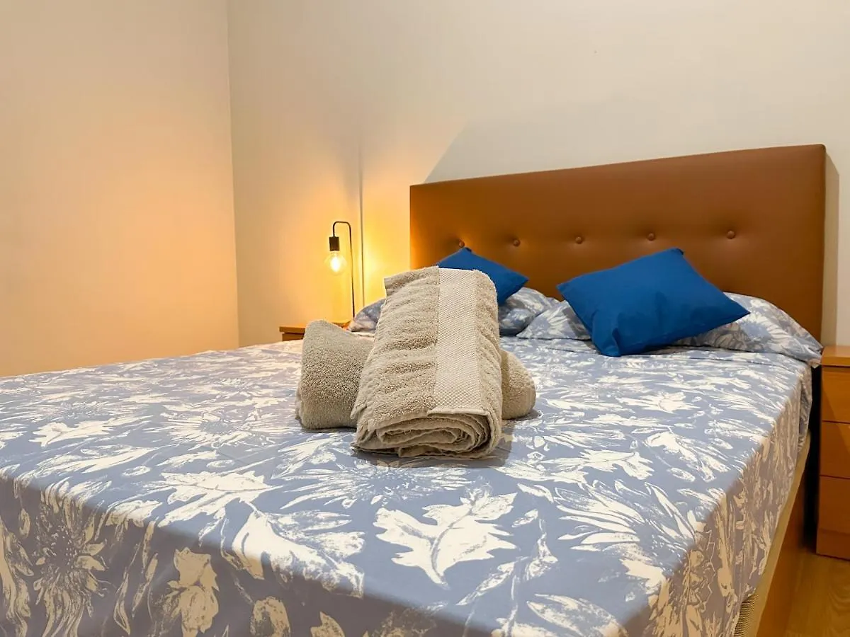 דירות Barcelona Casa Gaudi ספרד